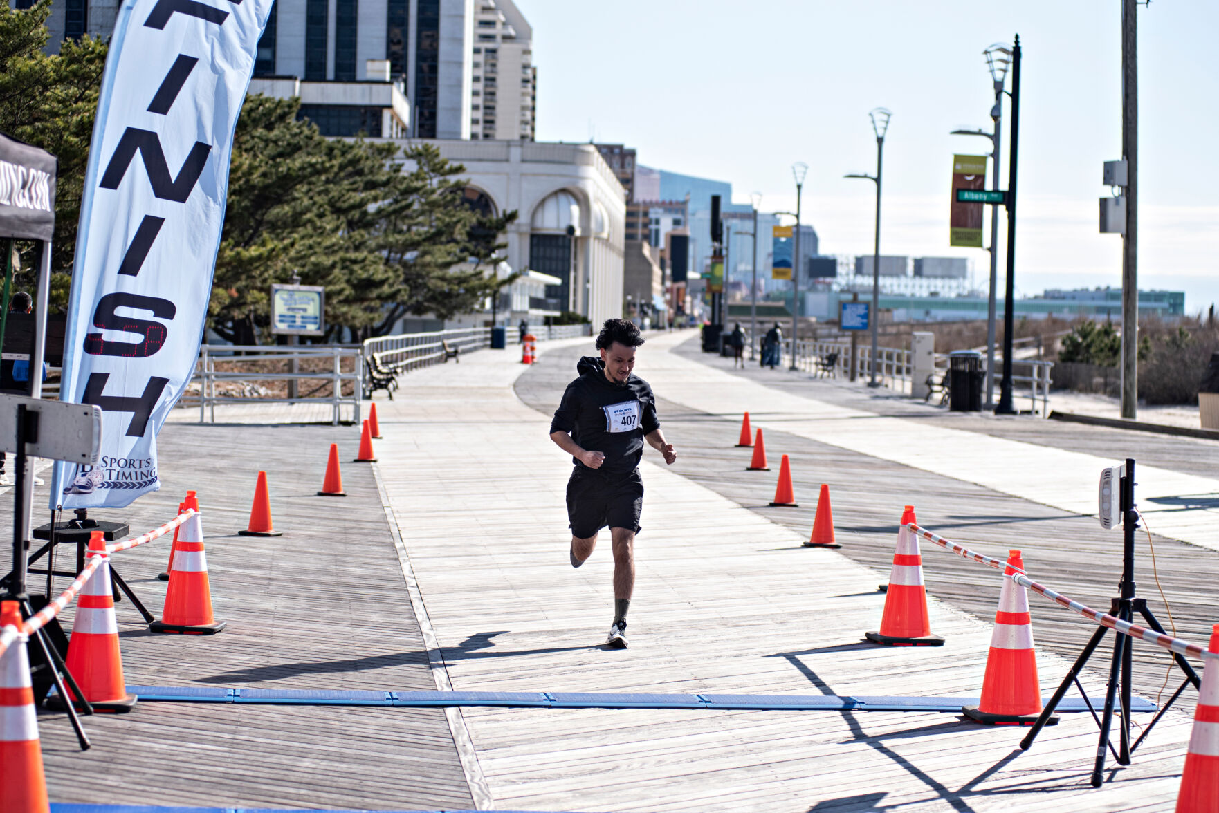 Seashore Gardens 5K is 'helping people help people' | Local News 17 041122-pac-nws-run